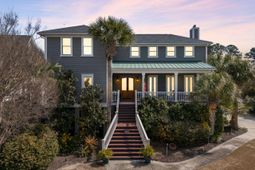 2683 Magnolia Woods Drive photo 4