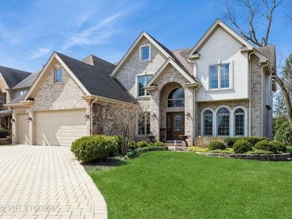 6100 Timber Ridge Court, Indian Head Park, IL 60525