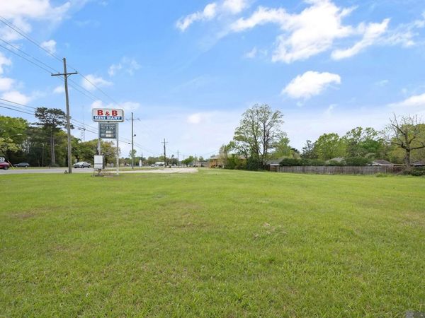 1419 Florida Avenue Sw, Denham Springs, LA 70726