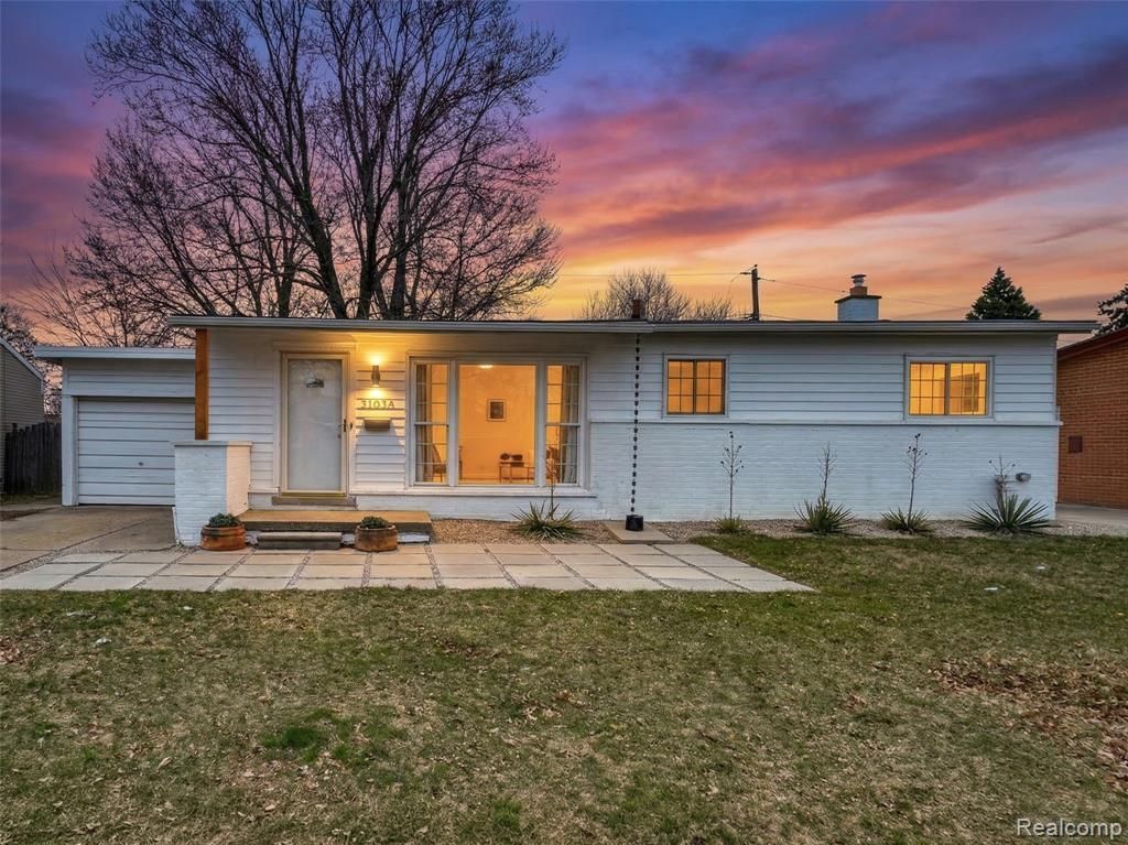 31030 Cousino Drive, Warren, MI 48092 Main Photo