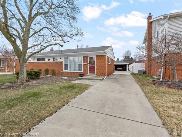 8423 Norborne Avenue, Dearborn Heights, MI 48127