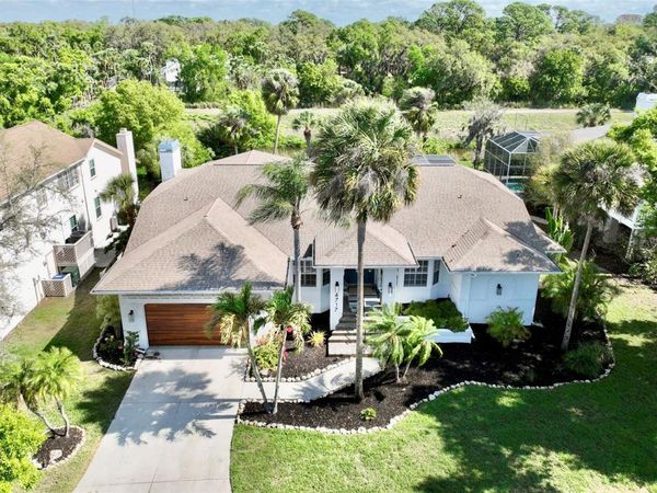 4717 E TRAILS DRIVE, SARASOTA, FL 34232