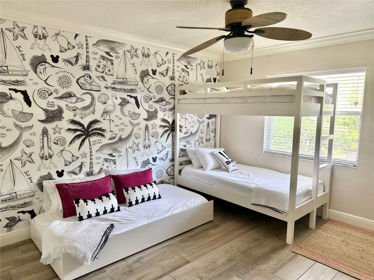 4717 E Trails Drive, Sarasota, FL 34232 Photo