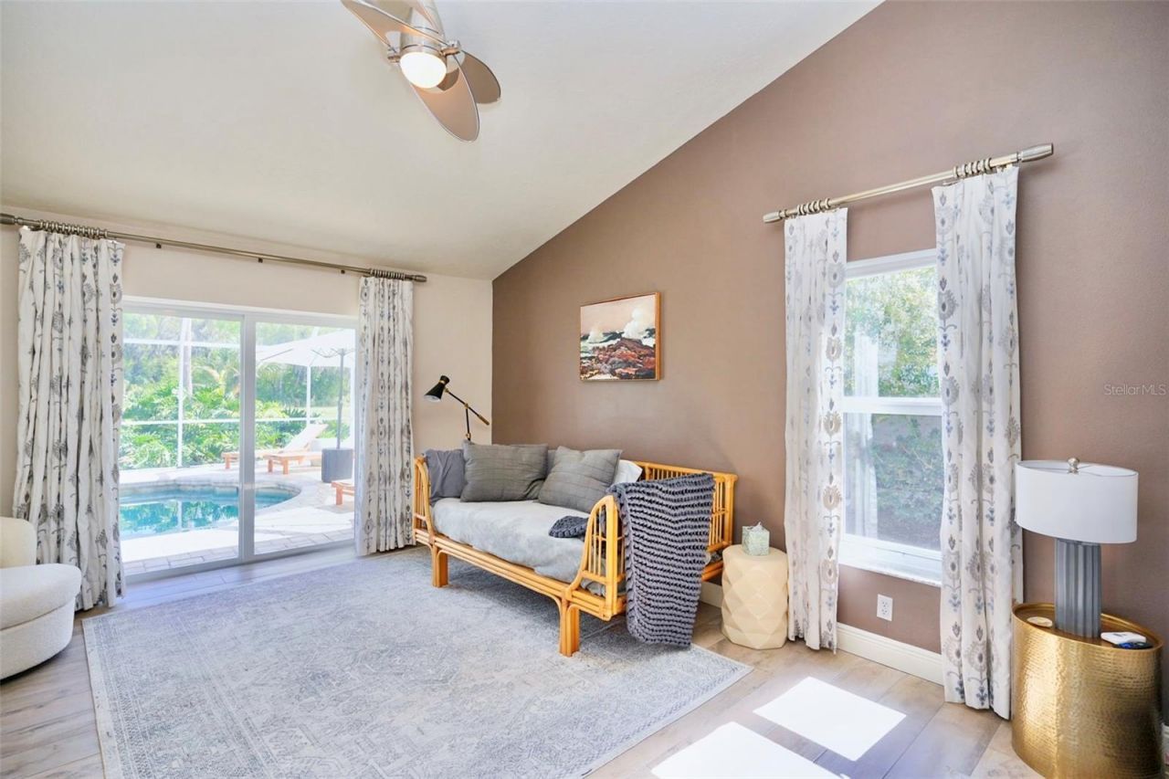 4717 E Trails Drive, Sarasota, FL 34232 Photo