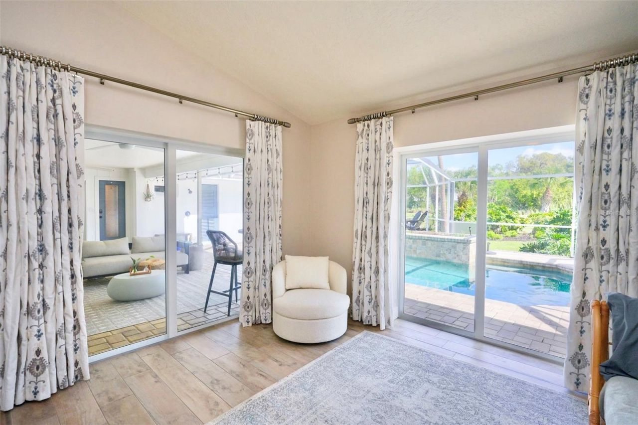 4717 E Trails Drive, Sarasota, FL 34232 Photo