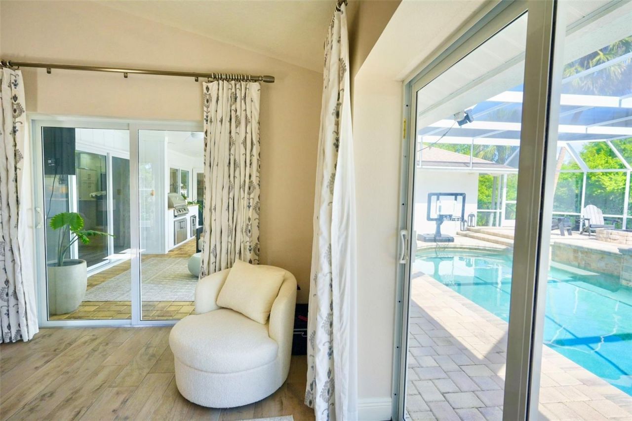 4717 E Trails Drive, Sarasota, FL 34232 Photo