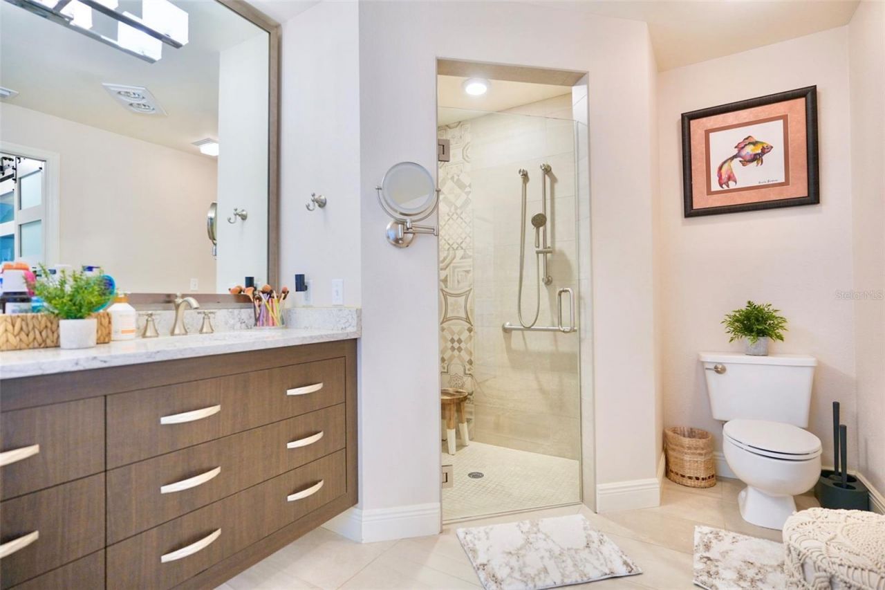 4717 E Trails Drive, Sarasota, FL 34232 Photo