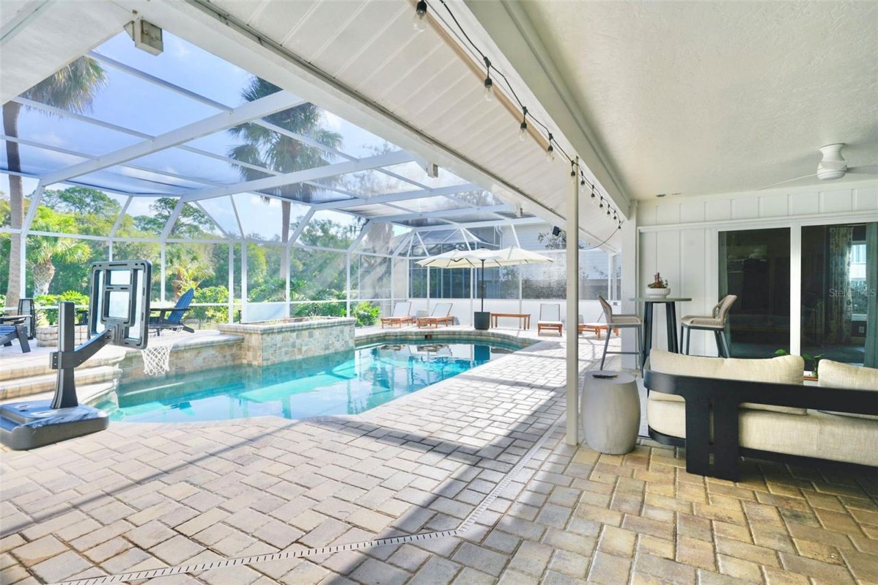 4717 E Trails Drive, Sarasota, FL 34232 Photo