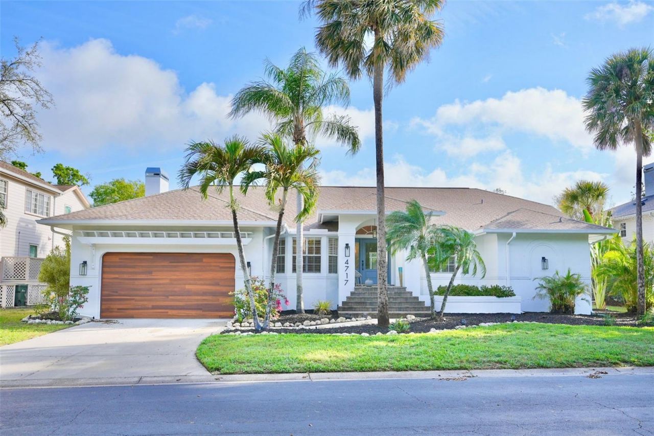 4717 E Trails Drive, Sarasota, FL 34232 Photo