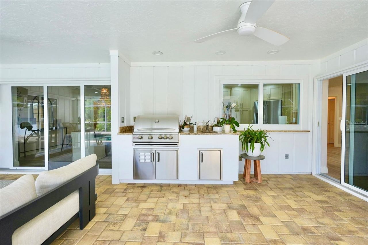 4717 E Trails Drive, Sarasota, FL 34232 Photo