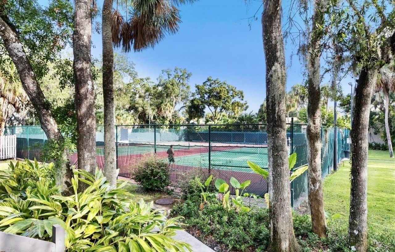 4717 E Trails Drive, Sarasota, FL 34232 Photo