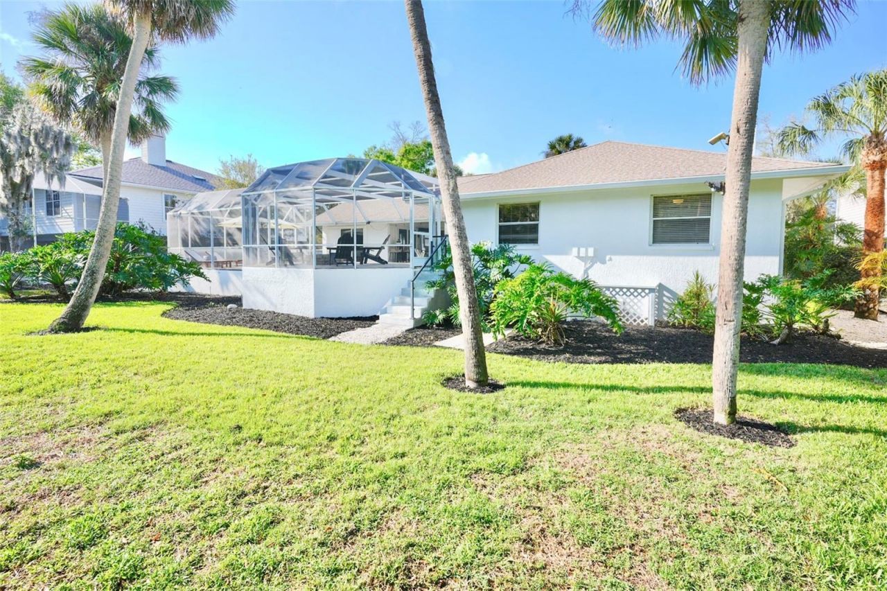 4717 E Trails Drive, Sarasota, FL 34232 Photo