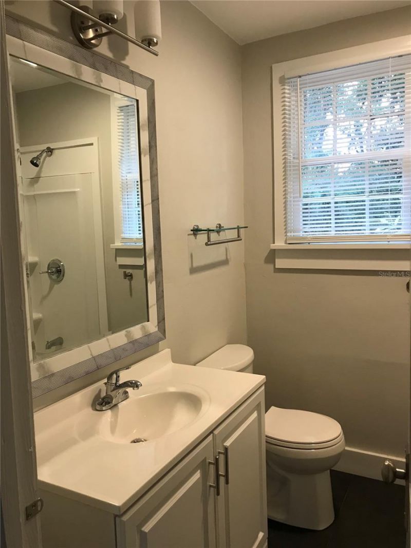 1741 NW 6th Avenue , Gainesville, FL 32603 Photo