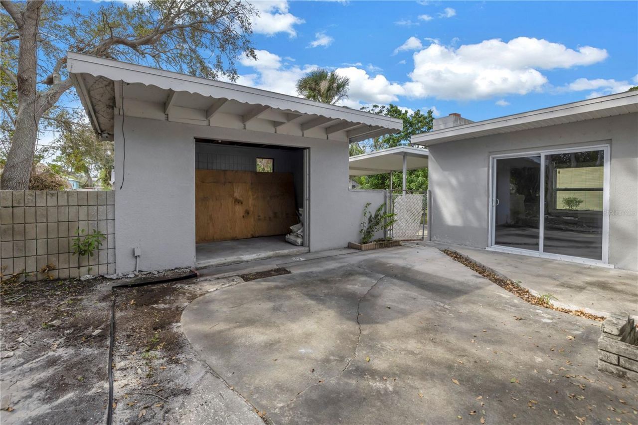 4027 7th Street S, Saint Petersburg, FL 33705 Photo