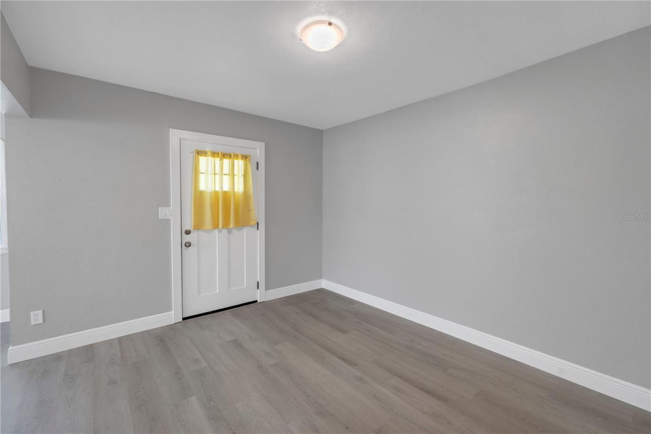 4027 7th Street S, Saint Petersburg, FL 33705 Photo