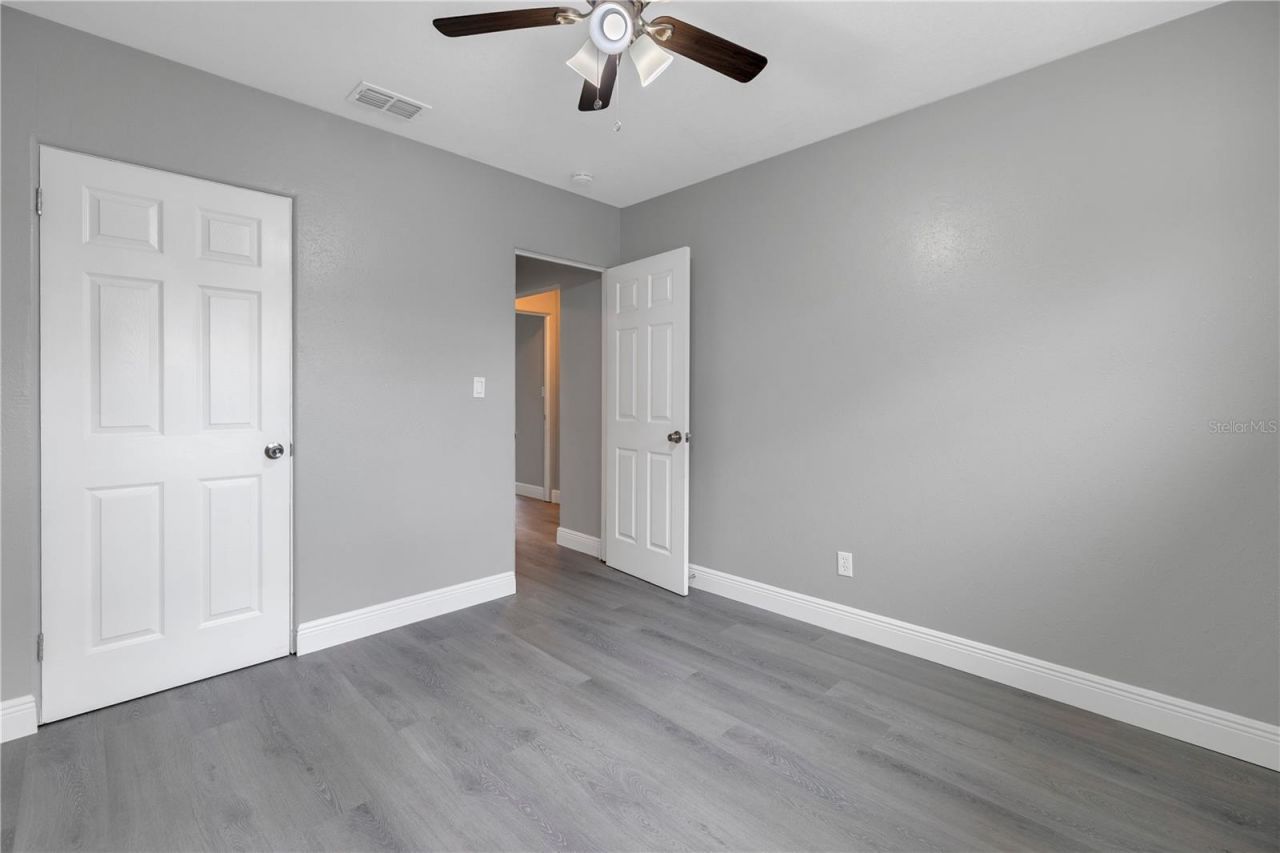 4027 7th Street S, Saint Petersburg, FL 33705 Photo