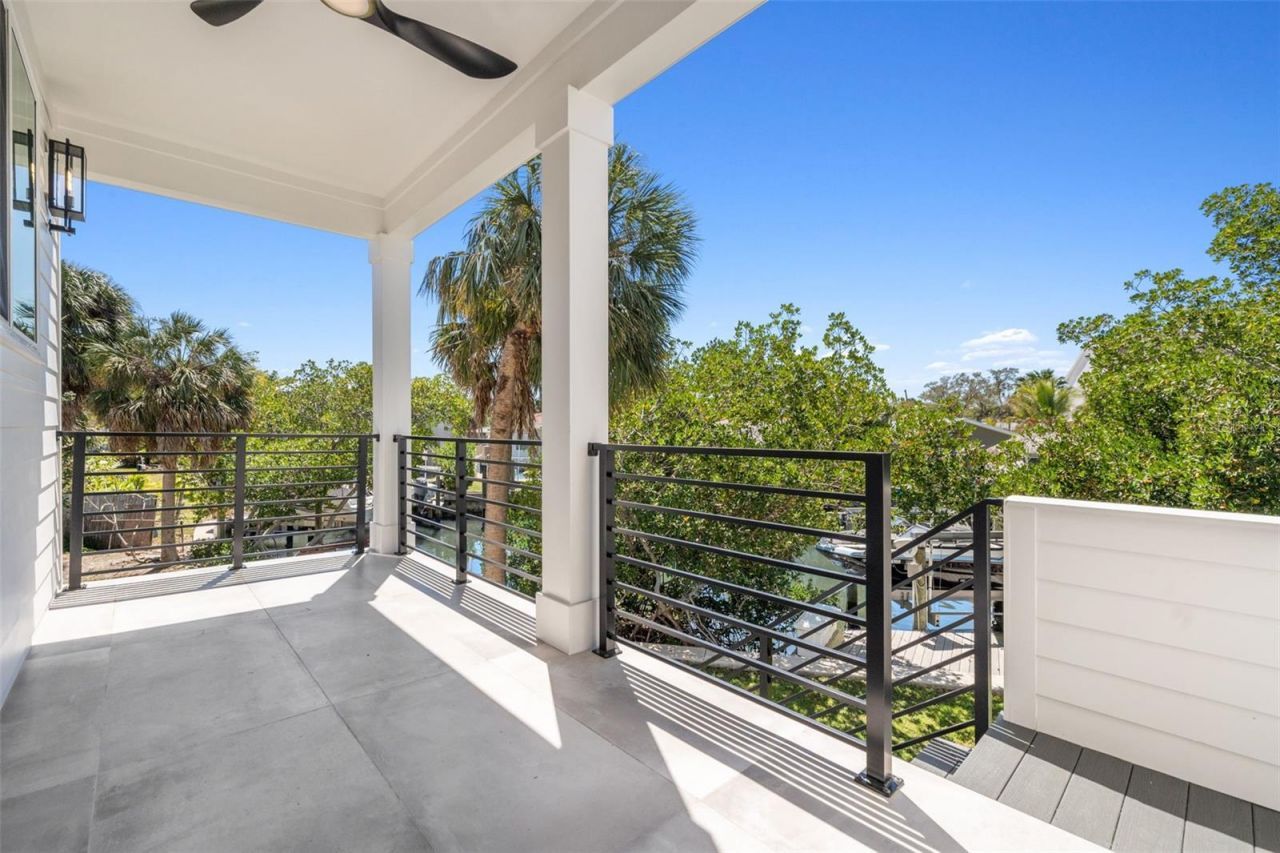 1811 Bayou Grande Boulevard Ne, Saint Petersburg, FL 33703 Photo