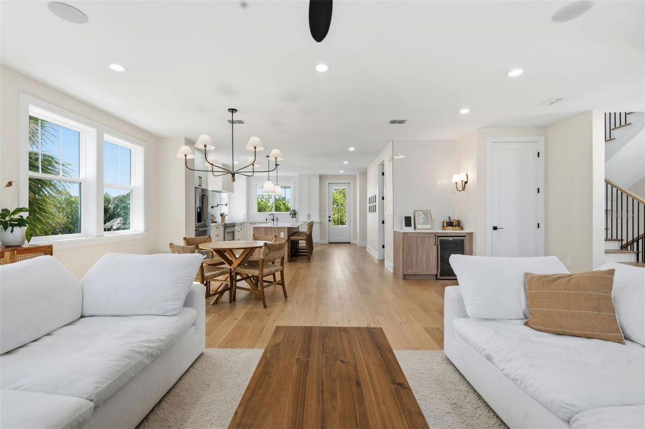 1811 Bayou Grande Boulevard Ne, Saint Petersburg, FL 33703 Photo