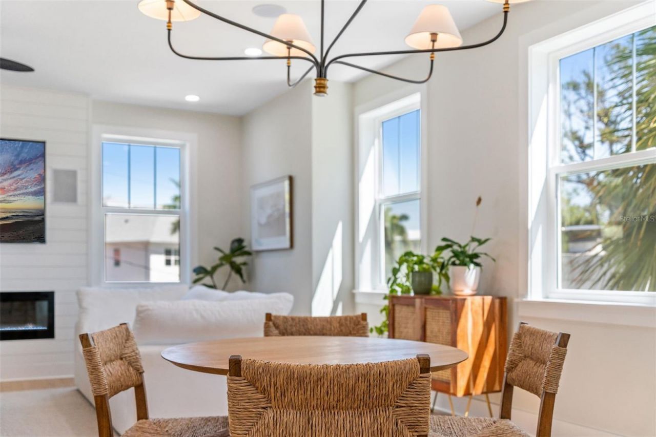 1811 Bayou Grande Boulevard Ne, Saint Petersburg, FL 33703 Photo