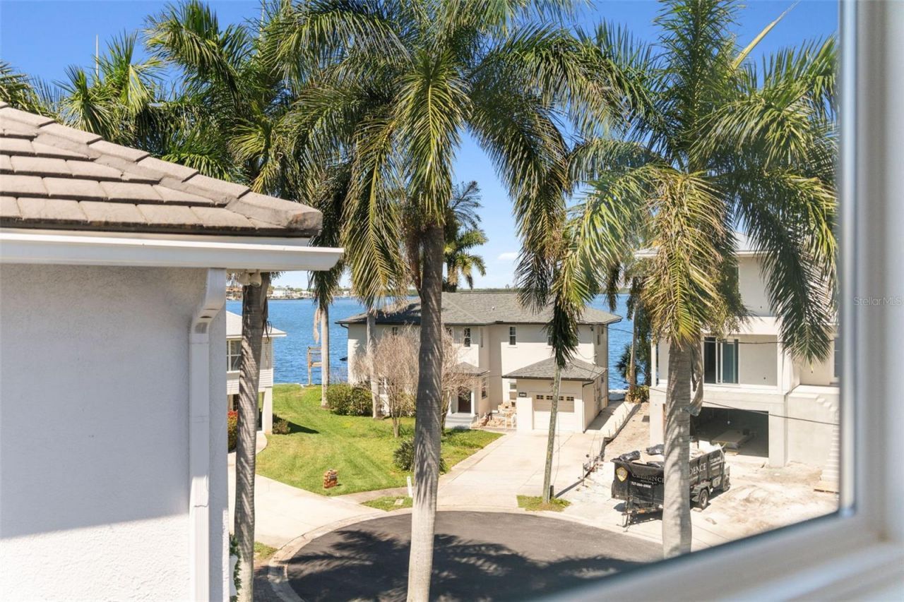 1811 Bayou Grande Boulevard Ne, Saint Petersburg, FL 33703 Photo