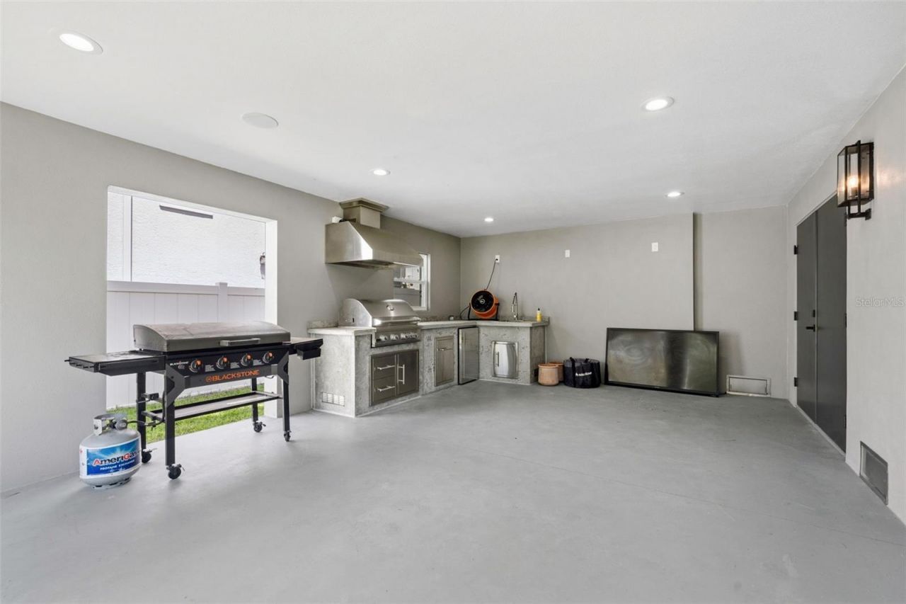 1811 Bayou Grande Boulevard Ne, Saint Petersburg, FL 33703 Photo