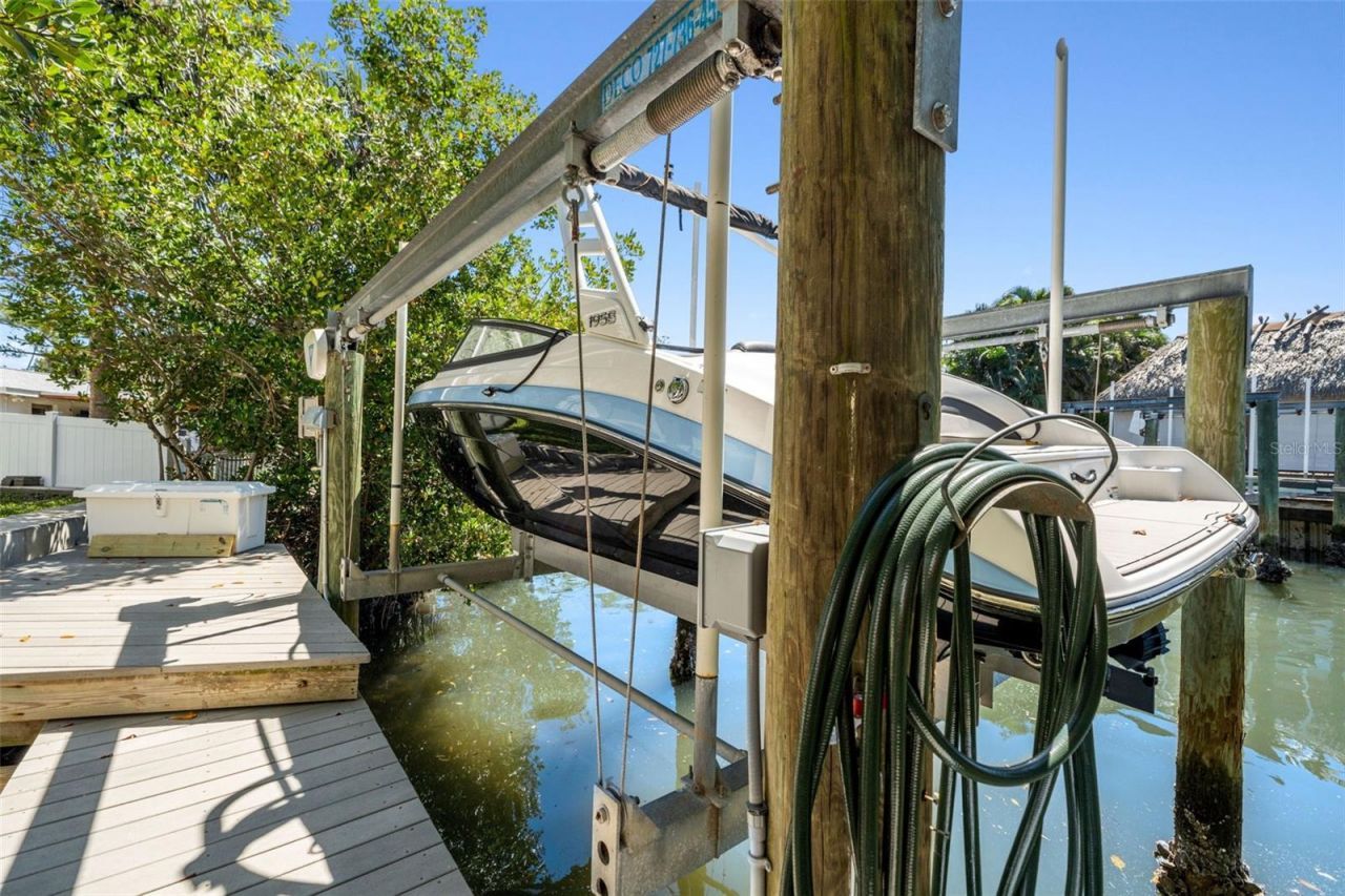 1811 Bayou Grande Boulevard Ne, Saint Petersburg, FL 33703 Photo