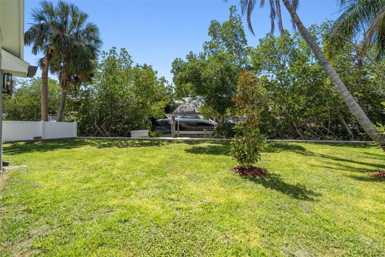 1811 Bayou Grande Boulevard Ne, Saint Petersburg, FL 33703 Photo