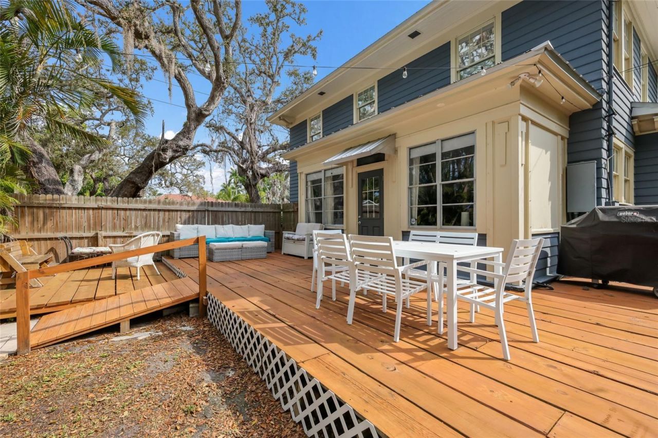 904 W 22nd Street W, Bradenton, FL 34205 Photo