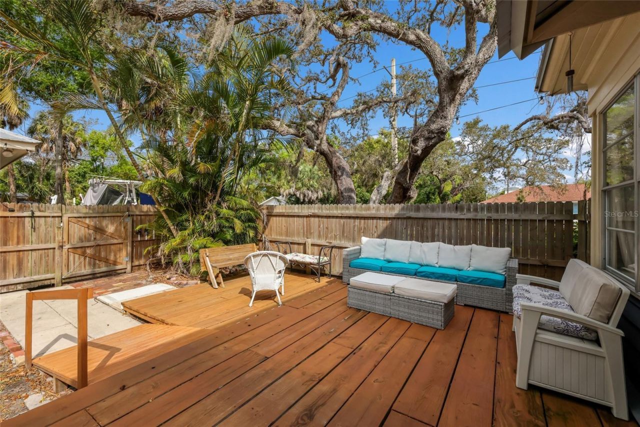 904 W 22nd Street W, Bradenton, FL 34205 Photo