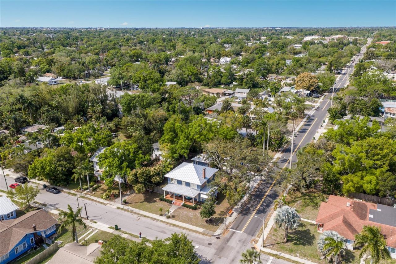 904 W 22nd Street W, Bradenton, FL 34205 Photo