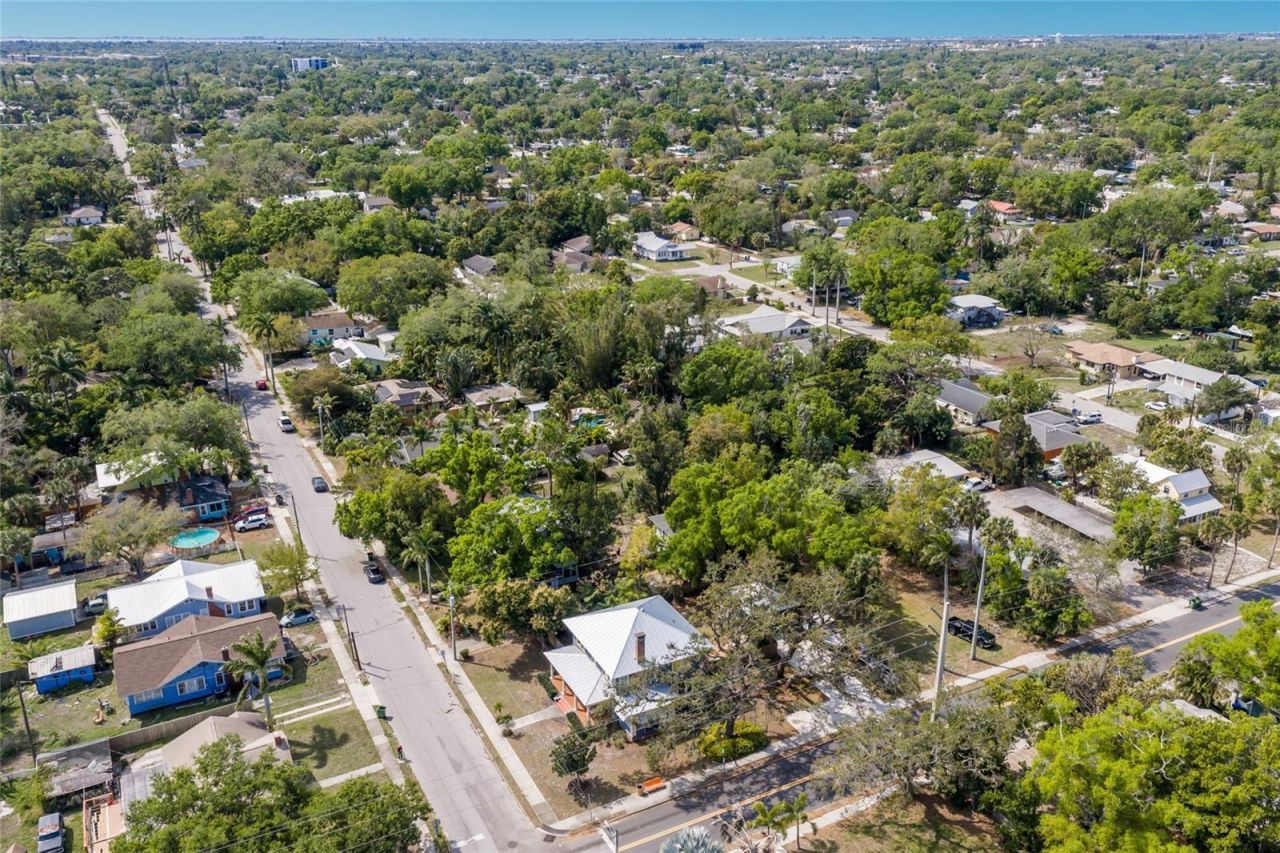 904 W 22nd Street W, Bradenton, FL 34205 Photo