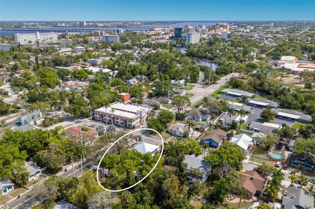 904 W 22nd Street W, Bradenton, FL 34205 Photo