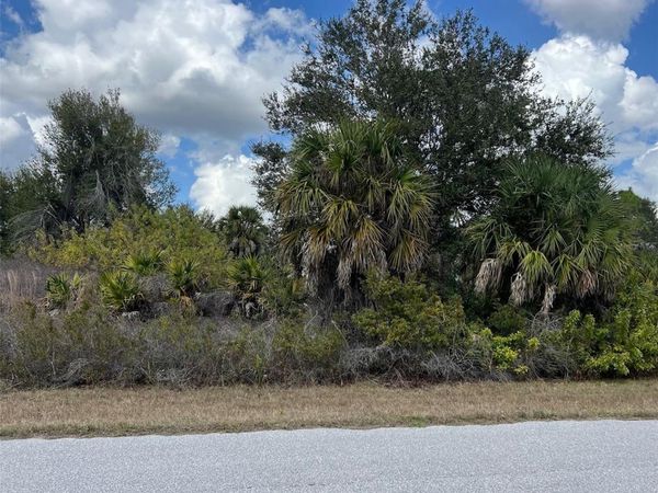 14202 HOWARD AVENUE , PORT CHARLOTTE, FL 33953