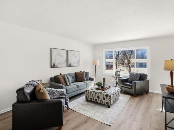 8391 Hefner Avenue S, Cottage Grove, MN 55016