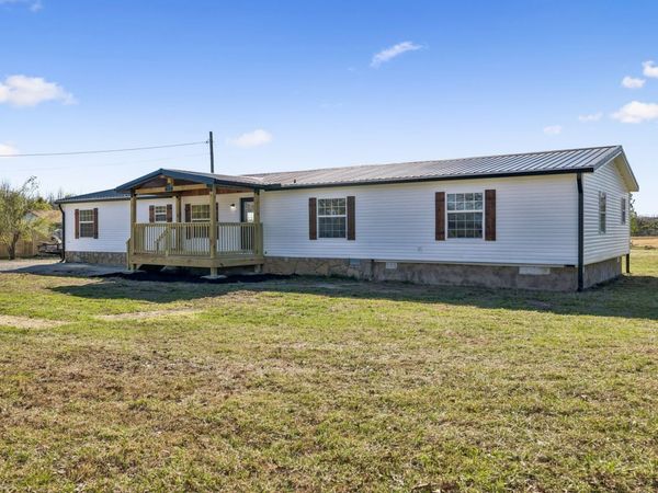 197 Holloway St, Summertown, TN 38483