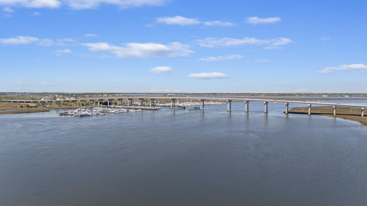 2286 Woodland Shores Road Photo 4