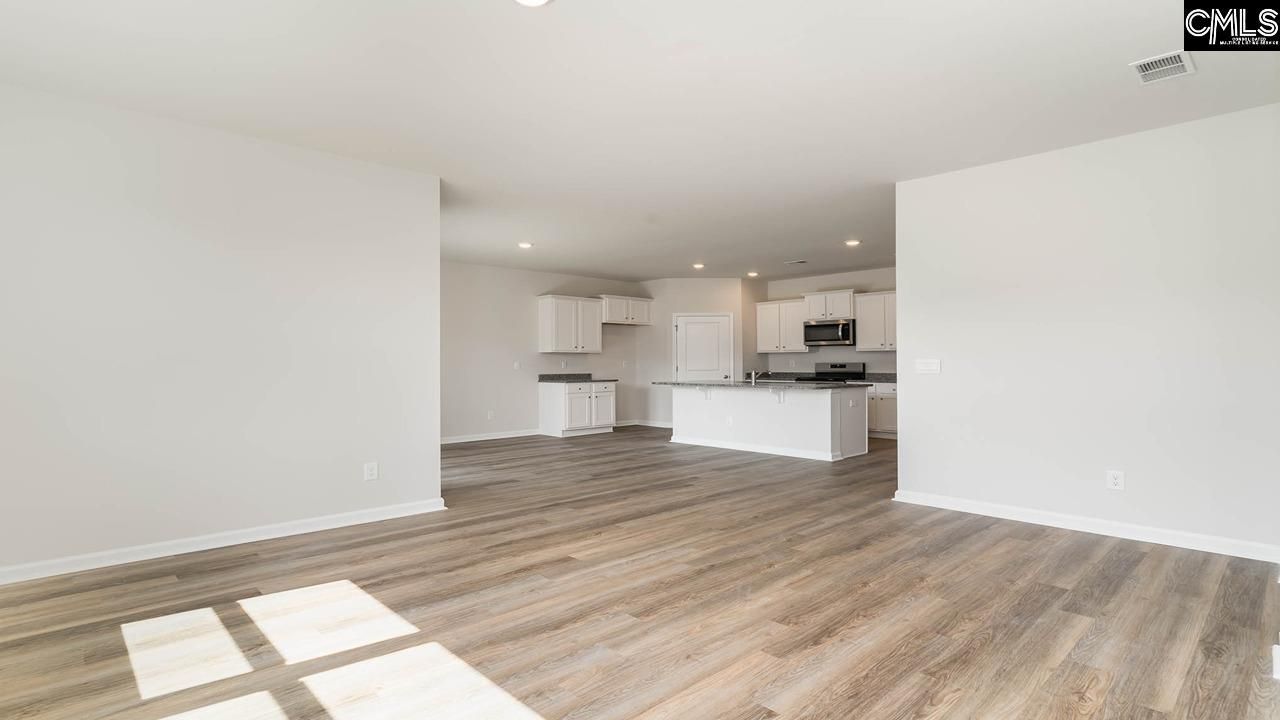 103 Horatio Lane Photo 35