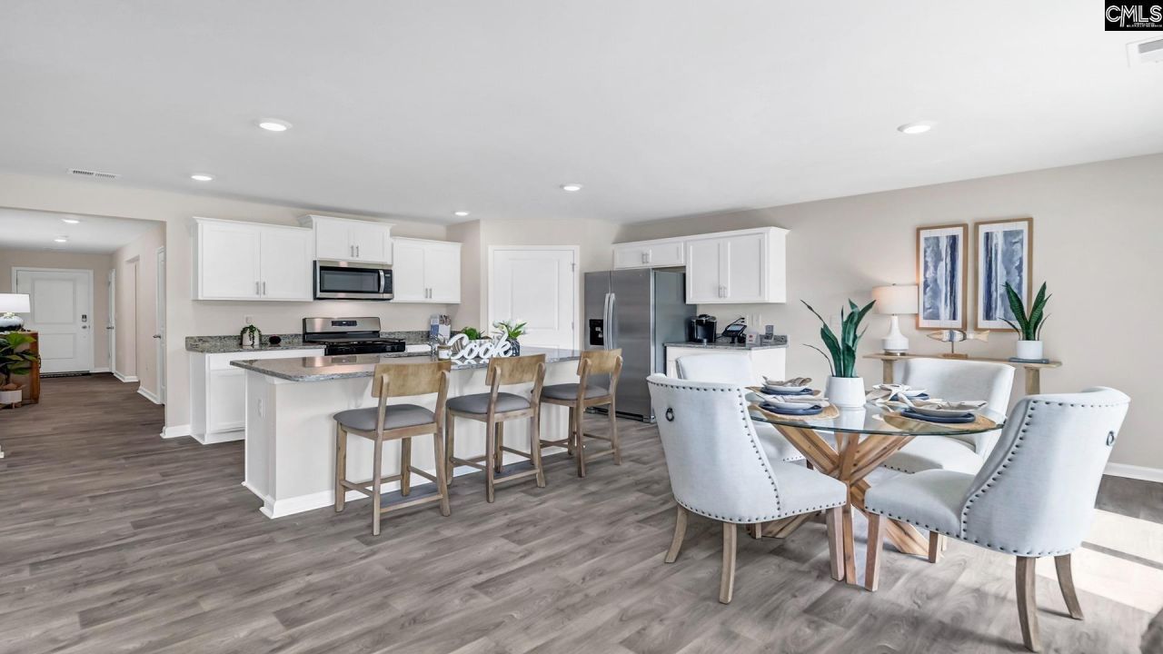 103 Horatio Lane Photo 9