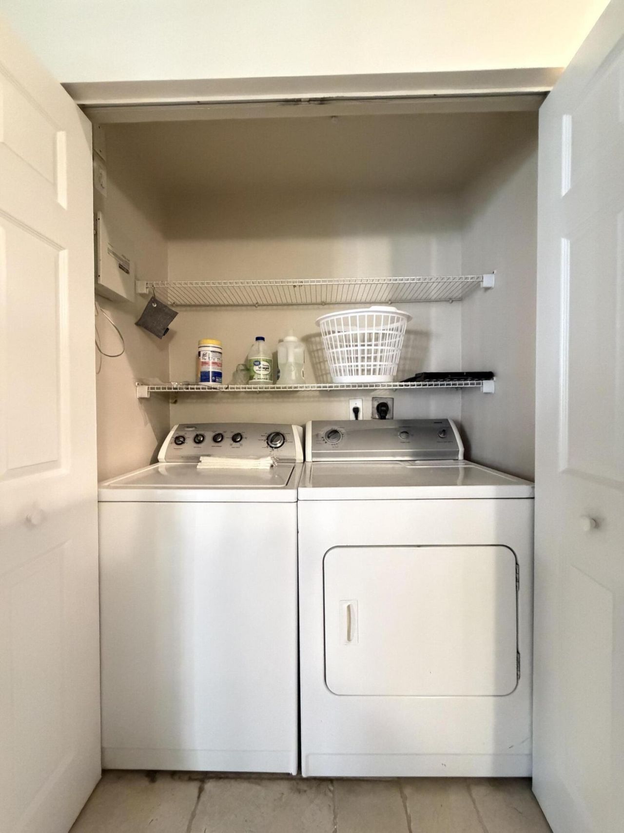 720 S Sapodilla Avenue, Unit 206, West Palm Beach, FL 33401 Photo