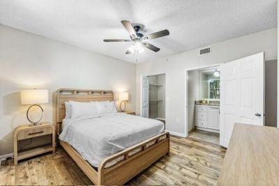 720 S Sapodilla Avenue, Unit 206, West Palm Beach, FL 33401 Photo