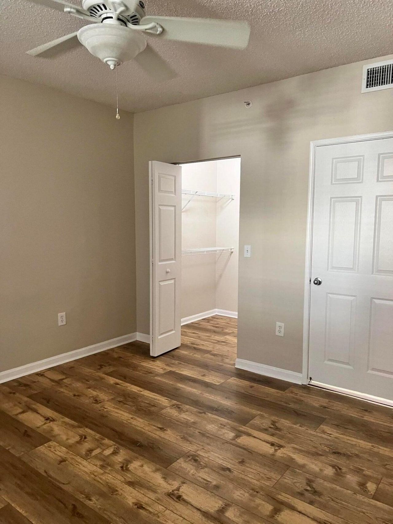 720 S Sapodilla Avenue, Unit 206, West Palm Beach, FL 33401 Photo