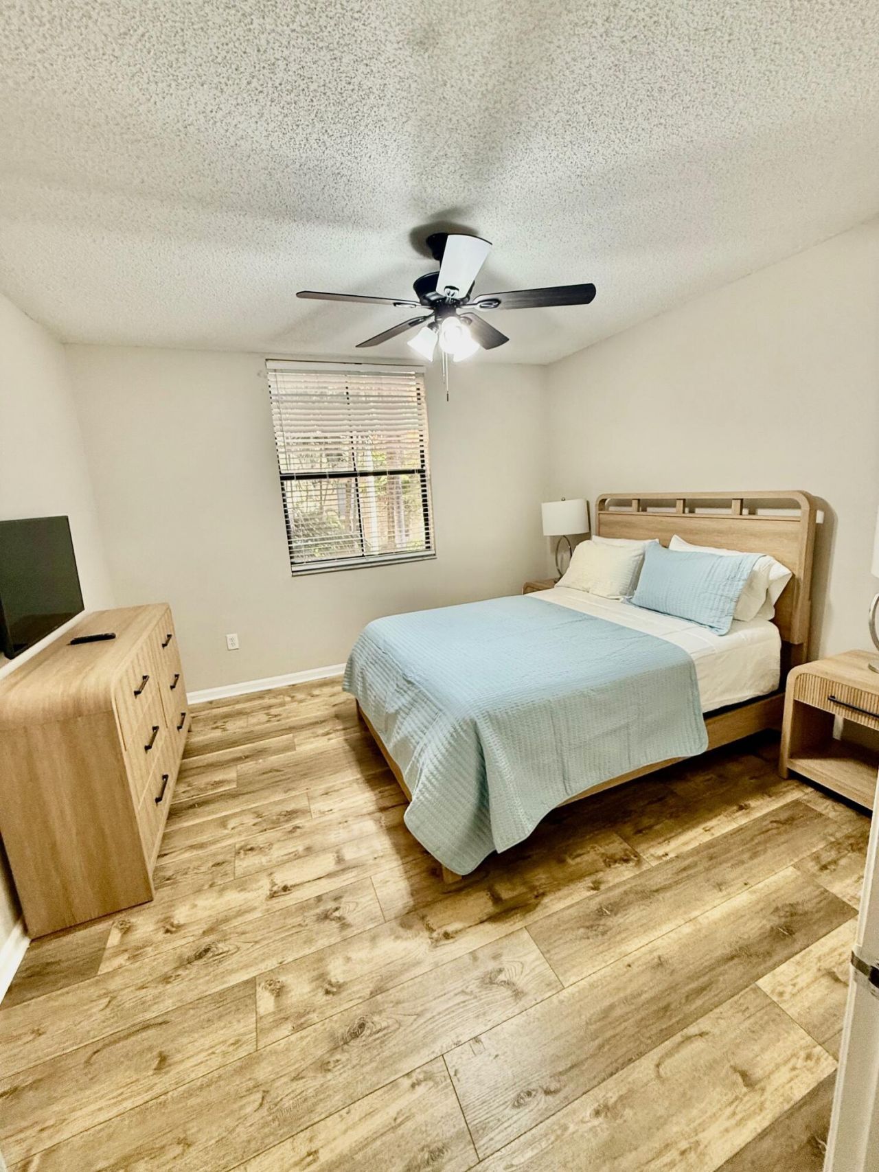 720 S Sapodilla Avenue, Unit 206, West Palm Beach, FL 33401 Photo