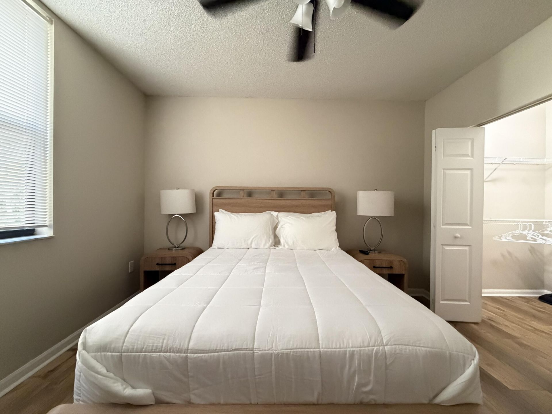 720 S Sapodilla Avenue, Unit 206, West Palm Beach, FL 33401 Photo