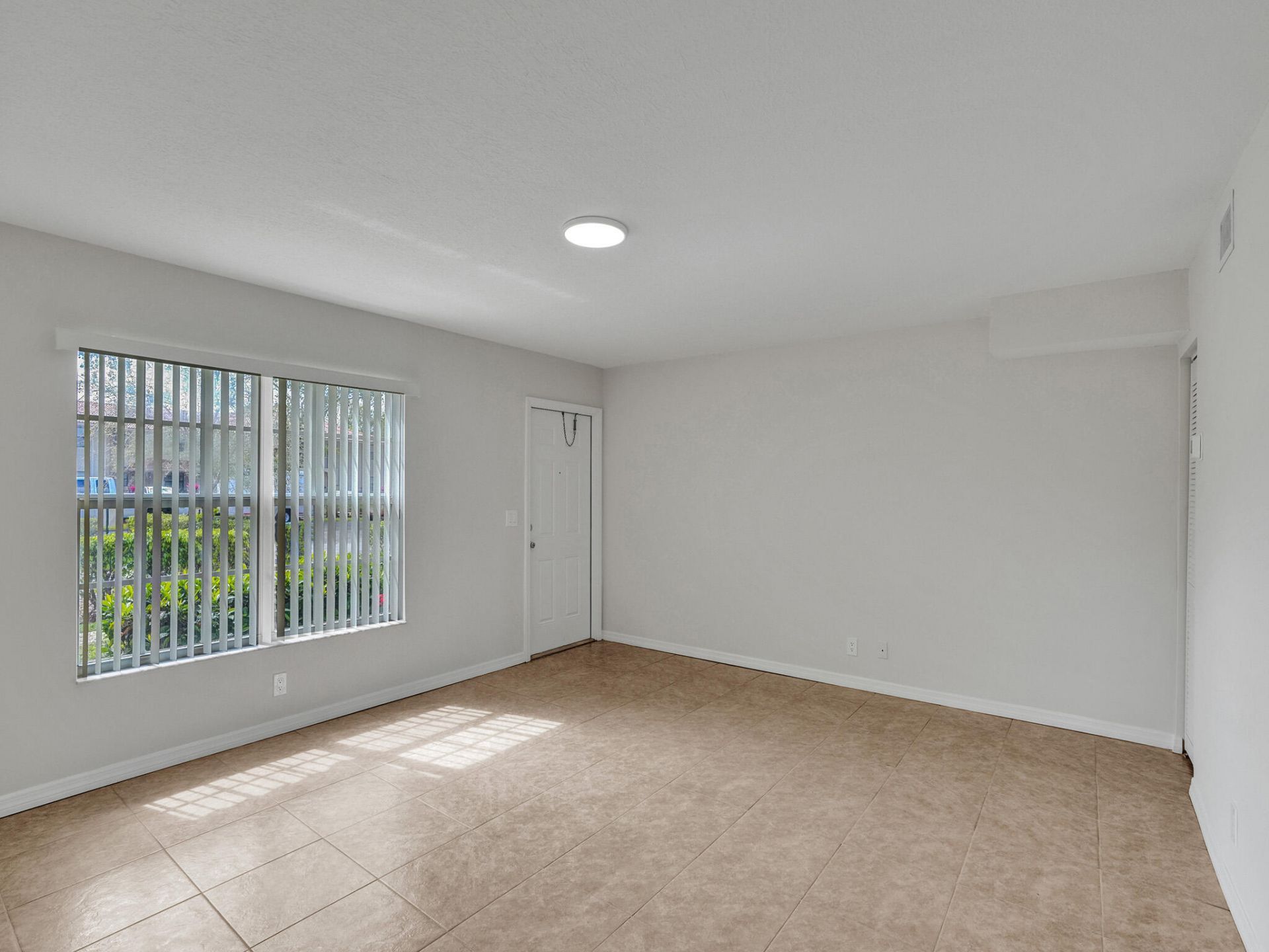 8503 NW 35th Court, Unit 5, Coral Springs, FL 33065 Photo