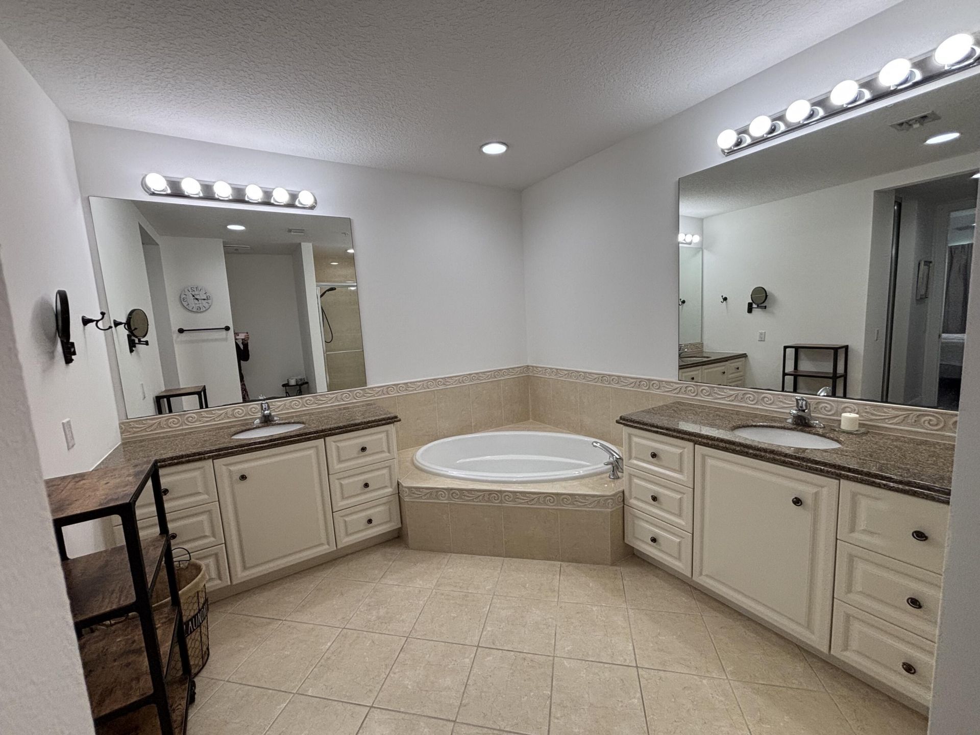 12 Harbour Isle Drive W, Unit 306, Fort Pierce, FL 34949 Photo