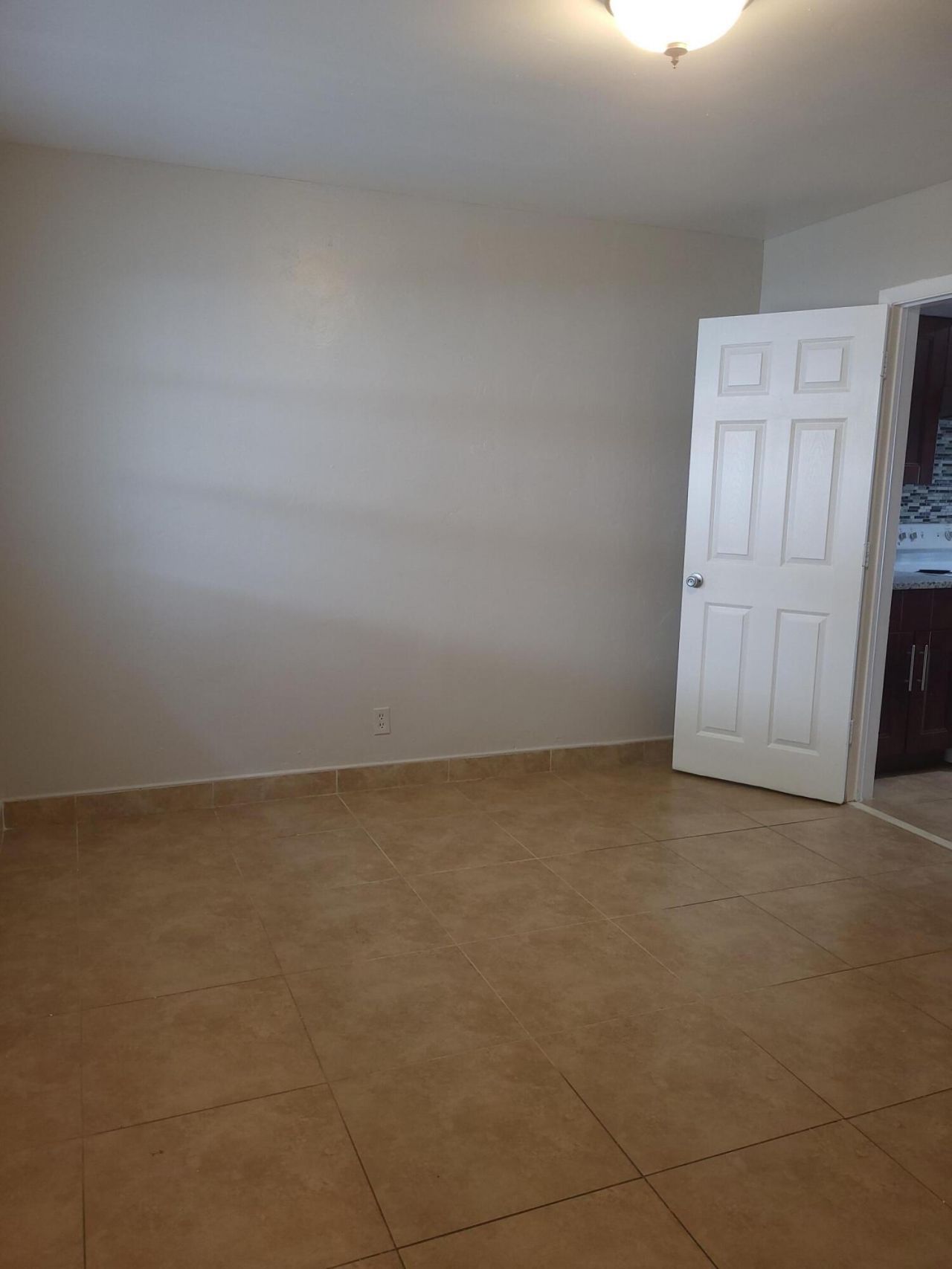 1011 NE 8th Avenue, Unit 5, Fort Lauderdale, FL 33304 Photo