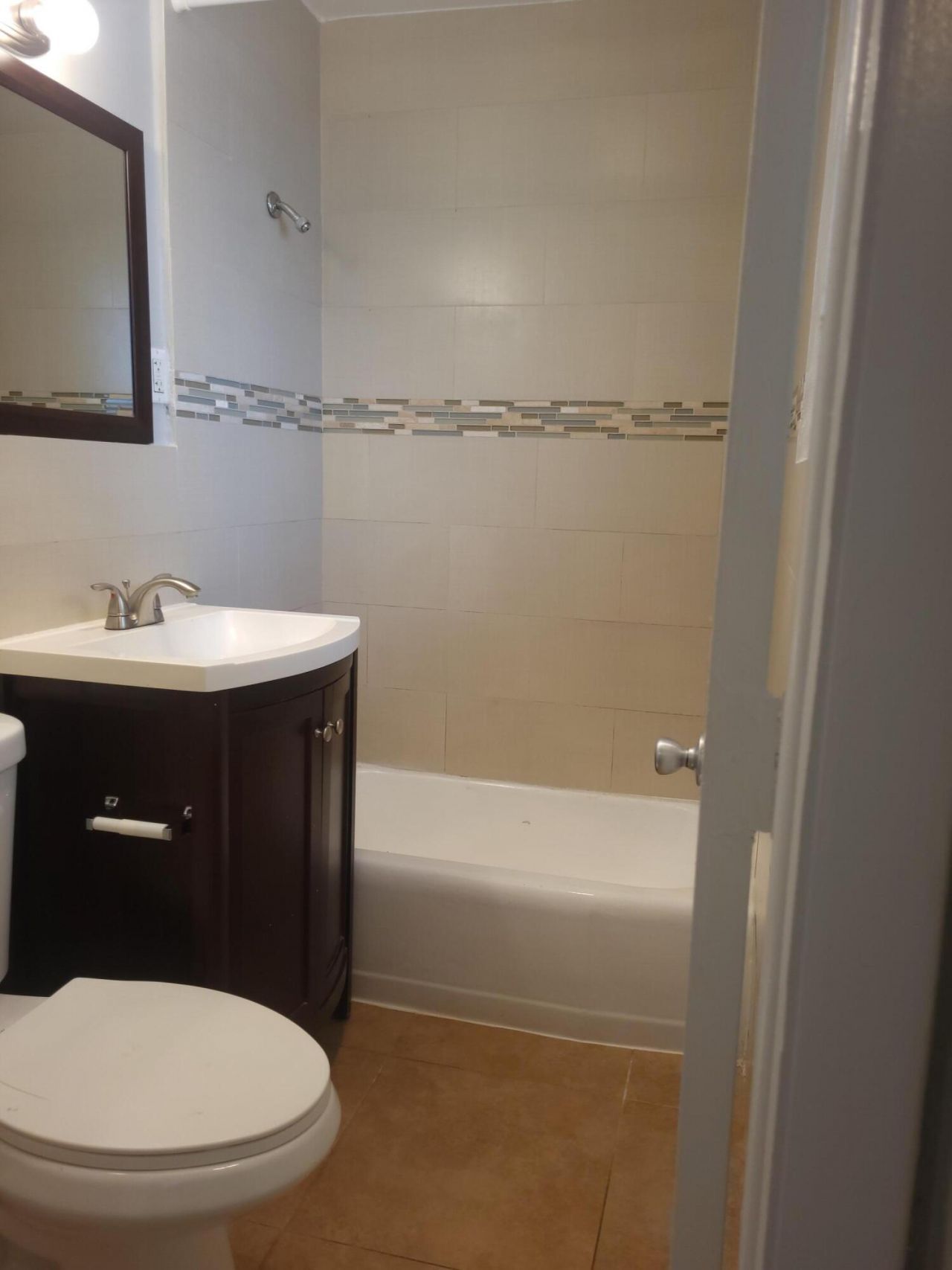 1011 NE 8th Avenue, Unit 5, Fort Lauderdale, FL 33304 Photo