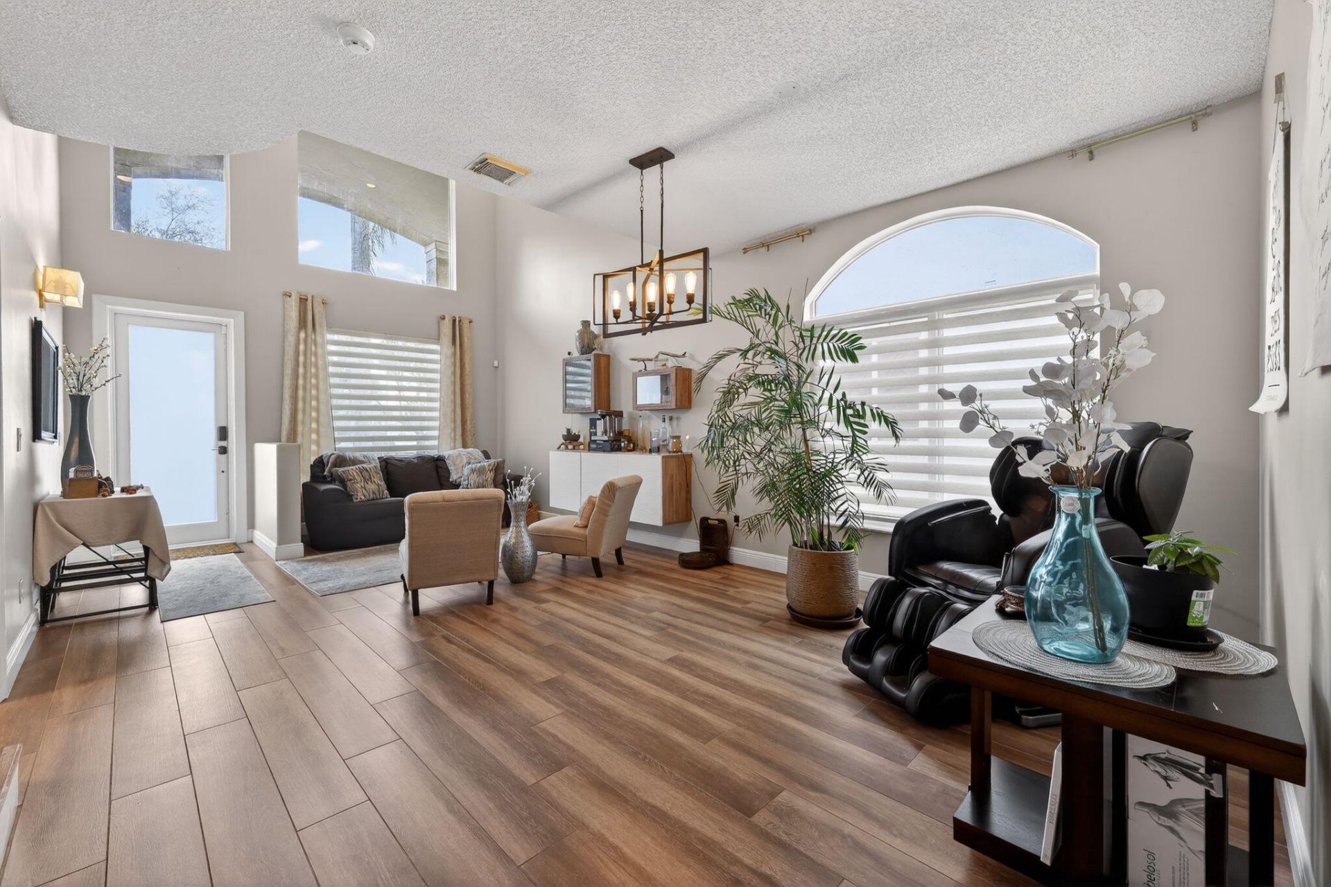 1776 NW 78th Avenue, Pembroke Pines, FL 33024 Photo