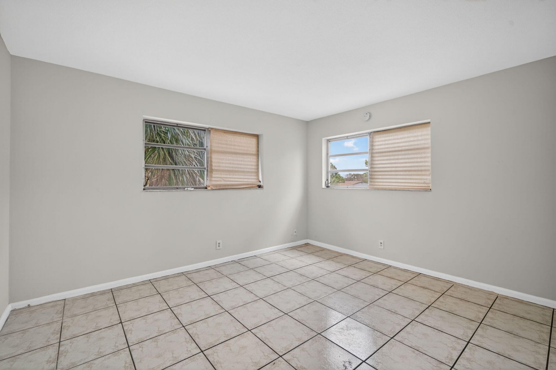 461 Sunshine Drive, Unit 1-6, Coconut Creek, FL 00000 Photo