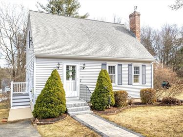 58 Bear Hill Road, Gardner, MA 01440